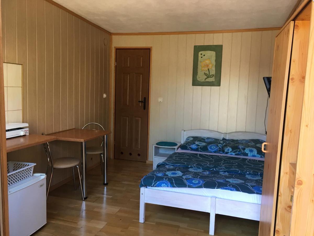Orle Gniazdo Проживання в сім'ї