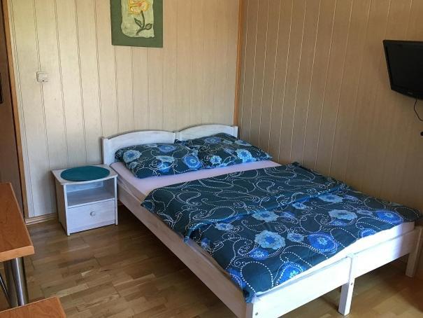 Orle Gniazdo Проживання в сім'ї Стеґна